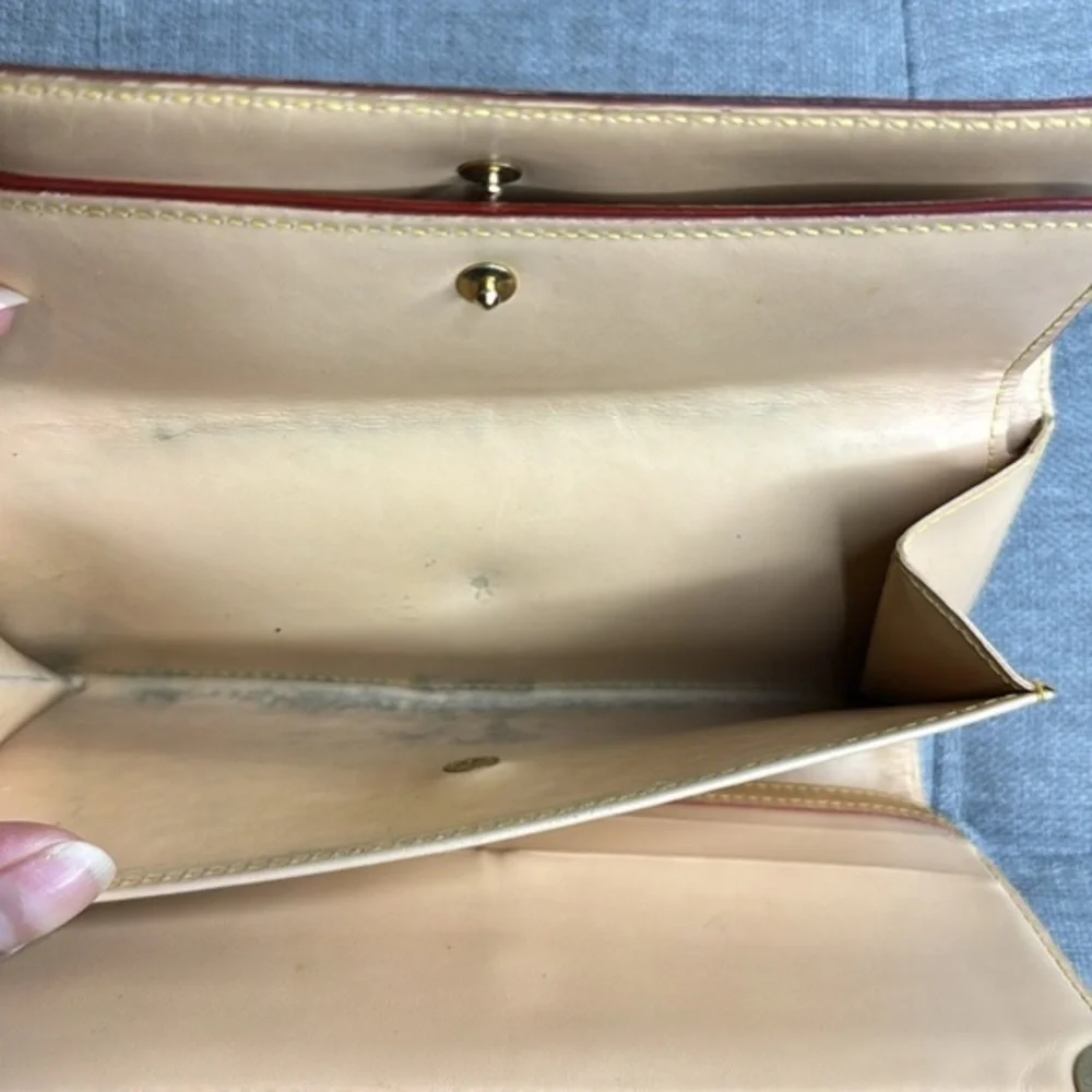 Louis Vuitton Murakami Wallet - Picture 9 of 10